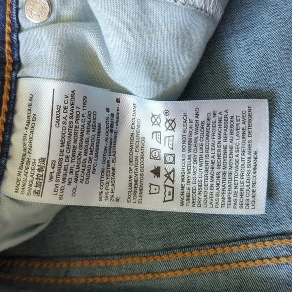 Denizen By Levi's High Rise Shorts - Picture 4 of 5